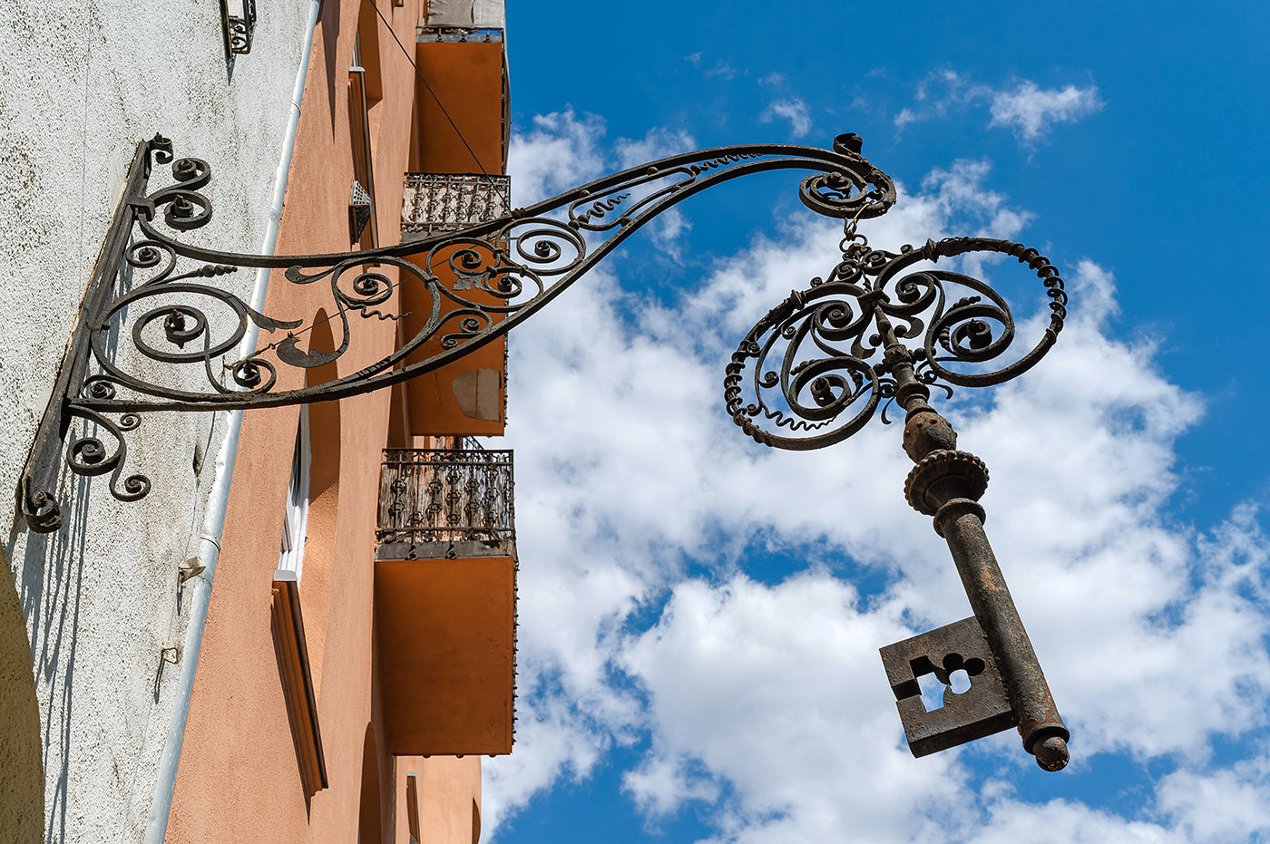 Margit Street key sign #4964