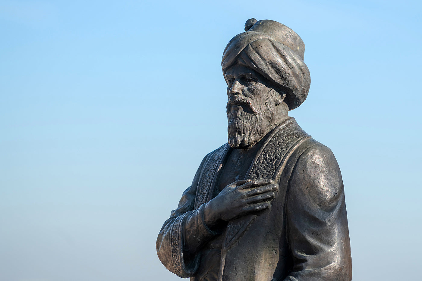 Statue of Gül Baba in the Gül Baba Mausoleum #5241