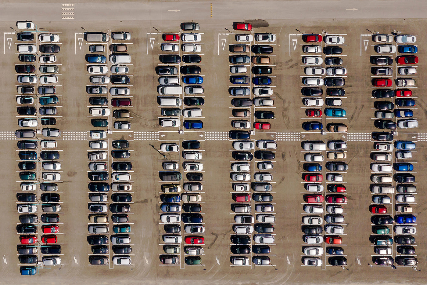 Lupa Beach parking lot from above #5433