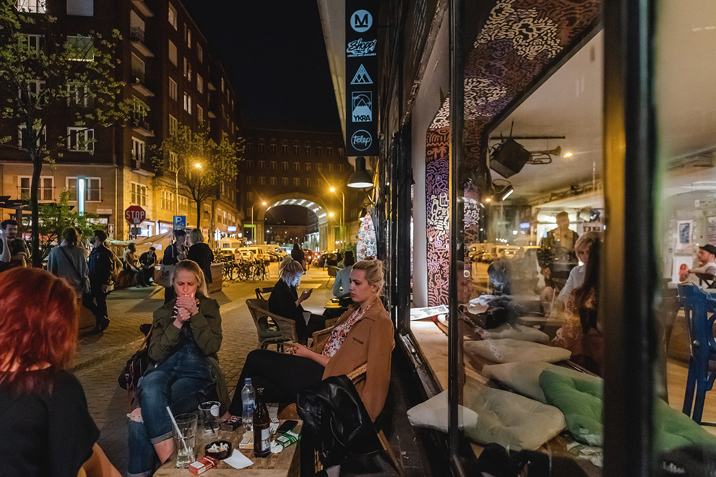 Evening scene at Madách Square #5529
