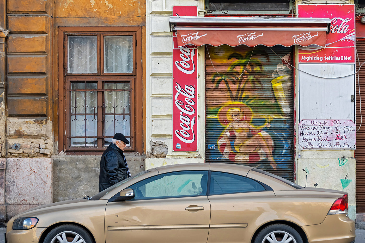 Life picture at Orczy Square #5650
