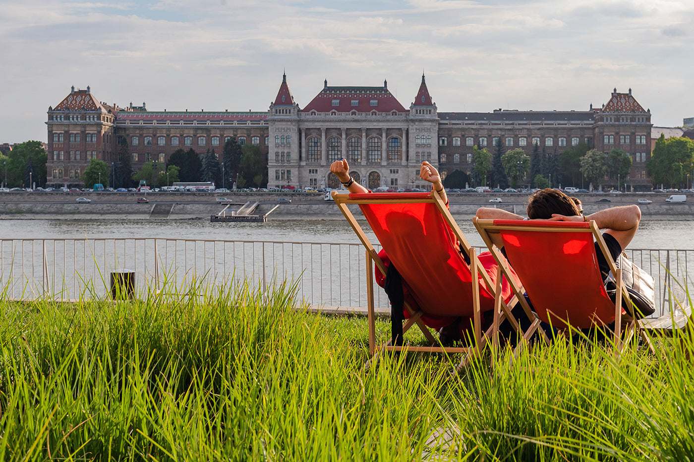 Relaxation on the Danube Bank #5857