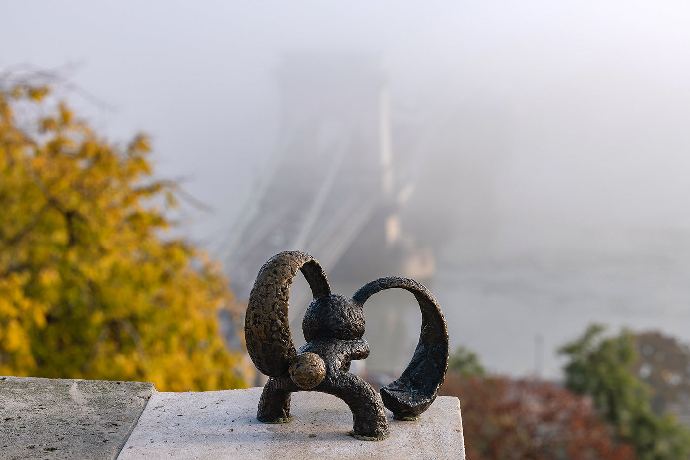 Mini statue of a rabbit with checkered ears in the Castle #5917