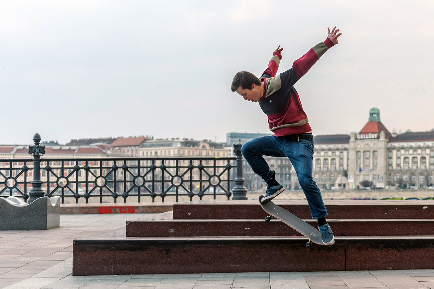 Skateboarder at Fővám Square #5932