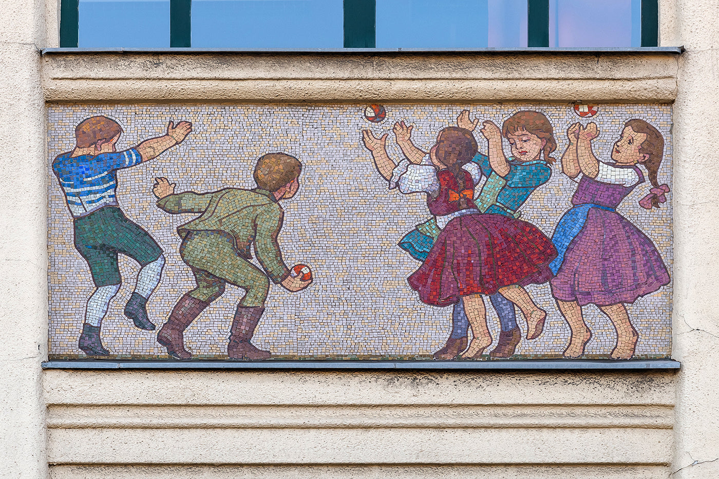 Mosaic images of the facade of Madách High School #5954