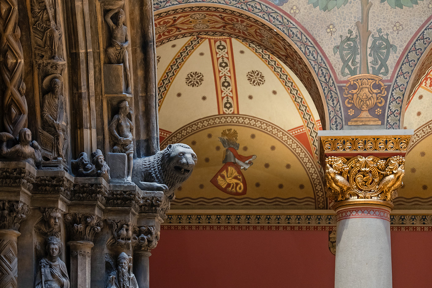 Romanian Hall in the Museum of Fine Arts #6033