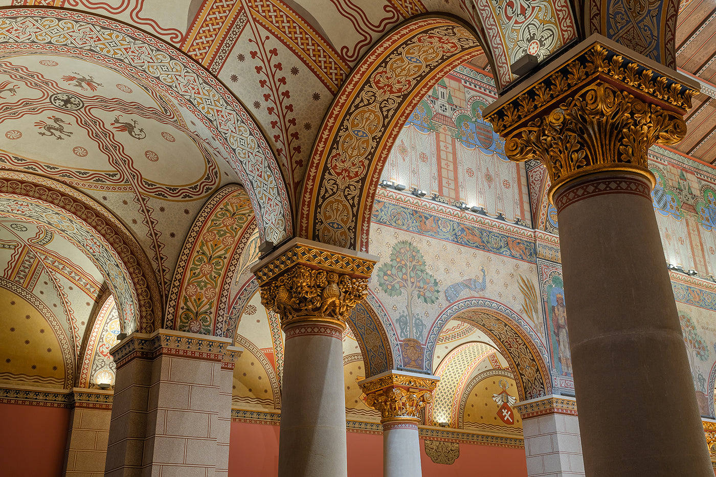 Romanian Hall in the Museum of Fine Arts #6051