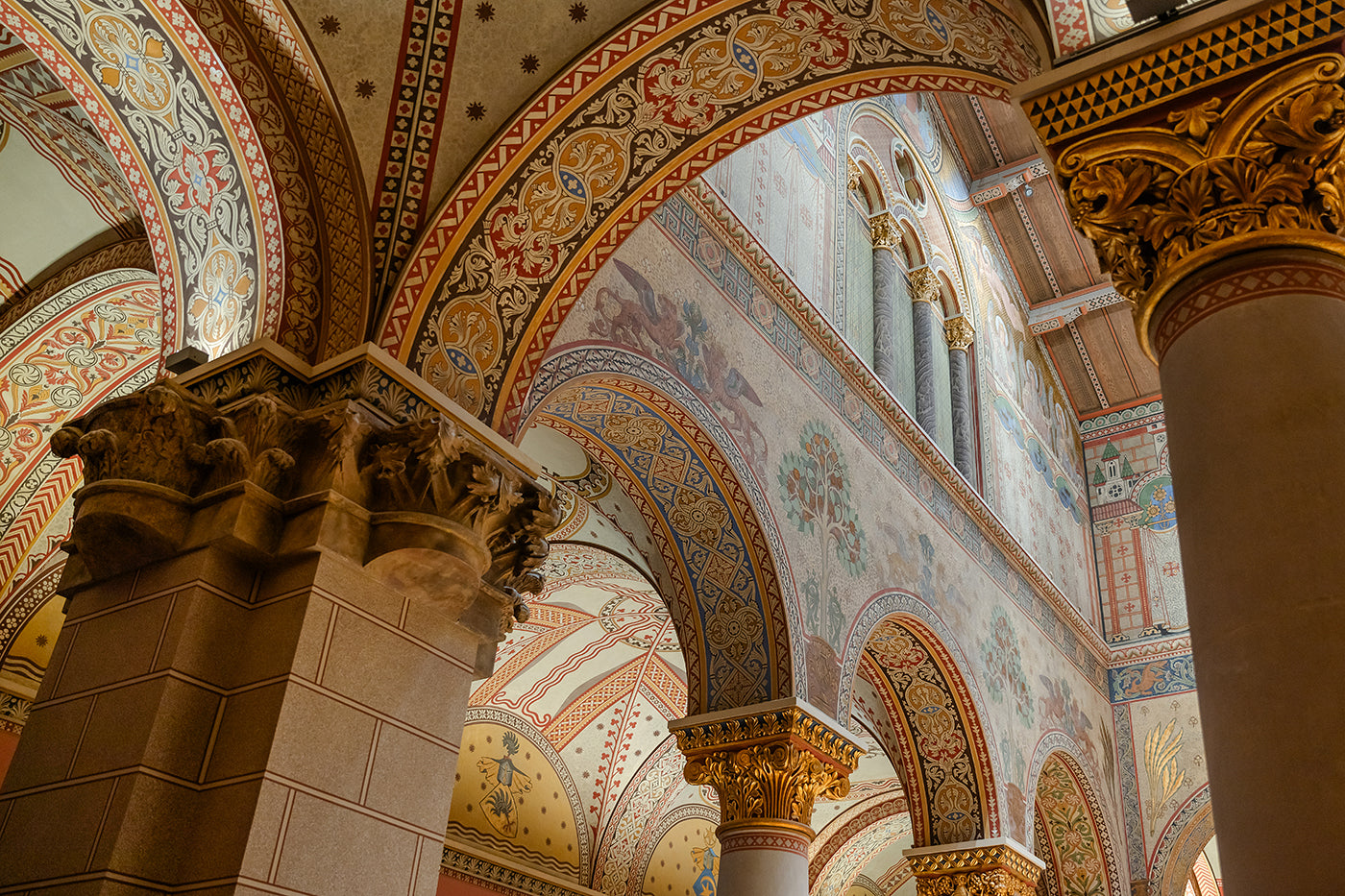 Romanian Hall in the Museum of Fine Arts #6053
