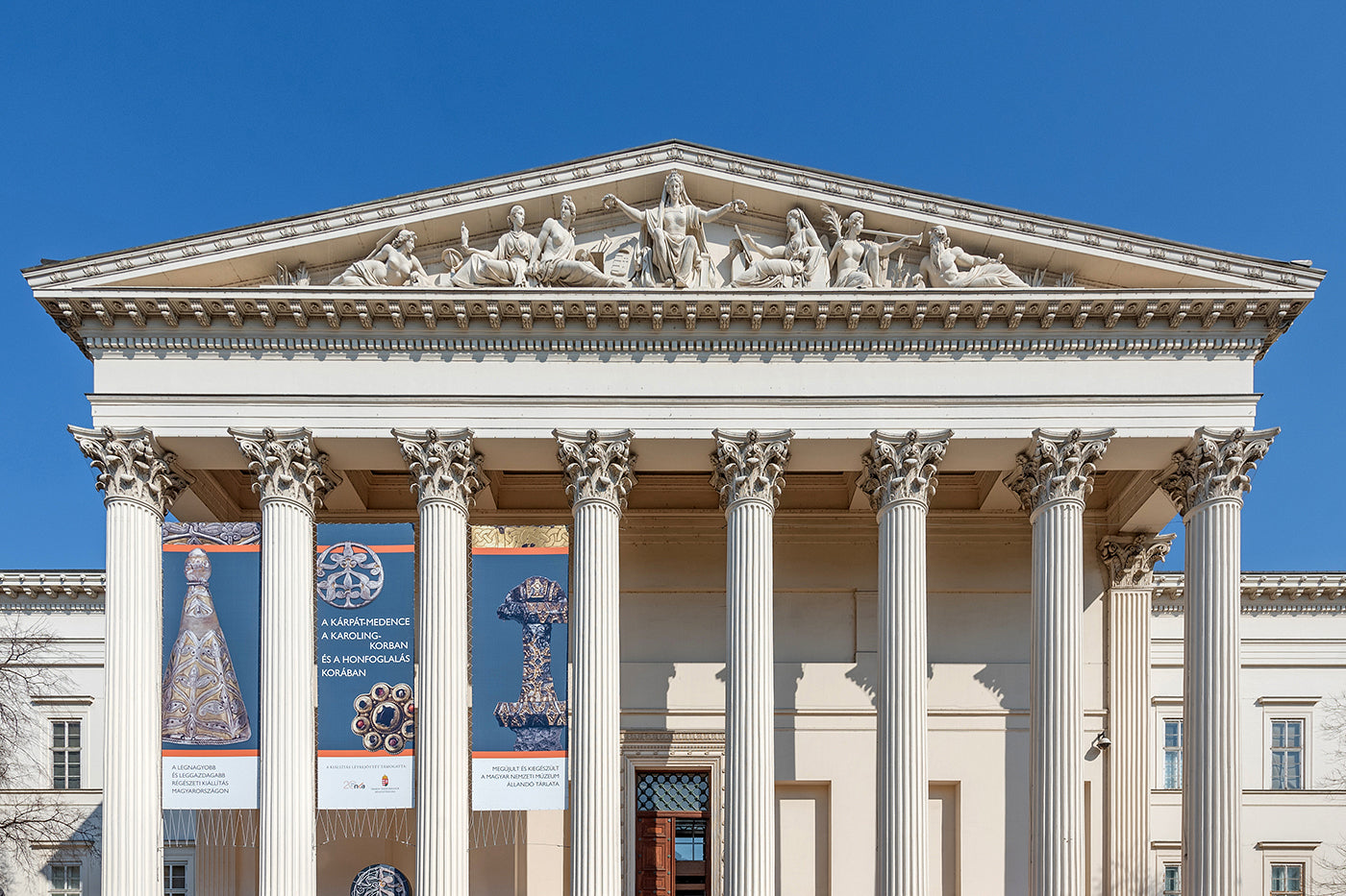 National Museum facade #6055
