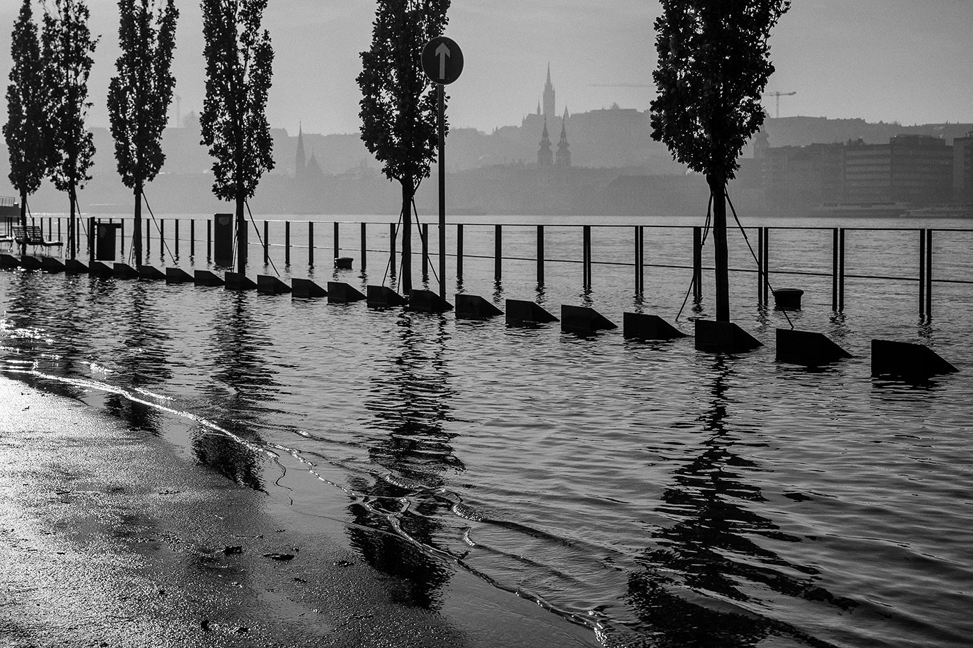 Árvíz a rakparton #6101