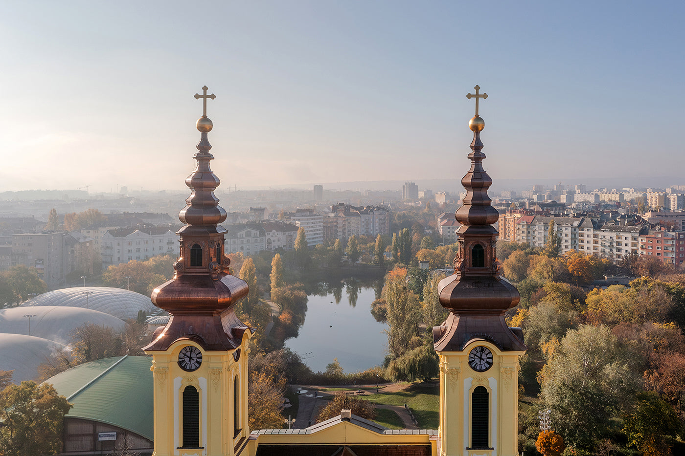 Szent Imre templom és a Feneketlen-tó drónnal #6329
