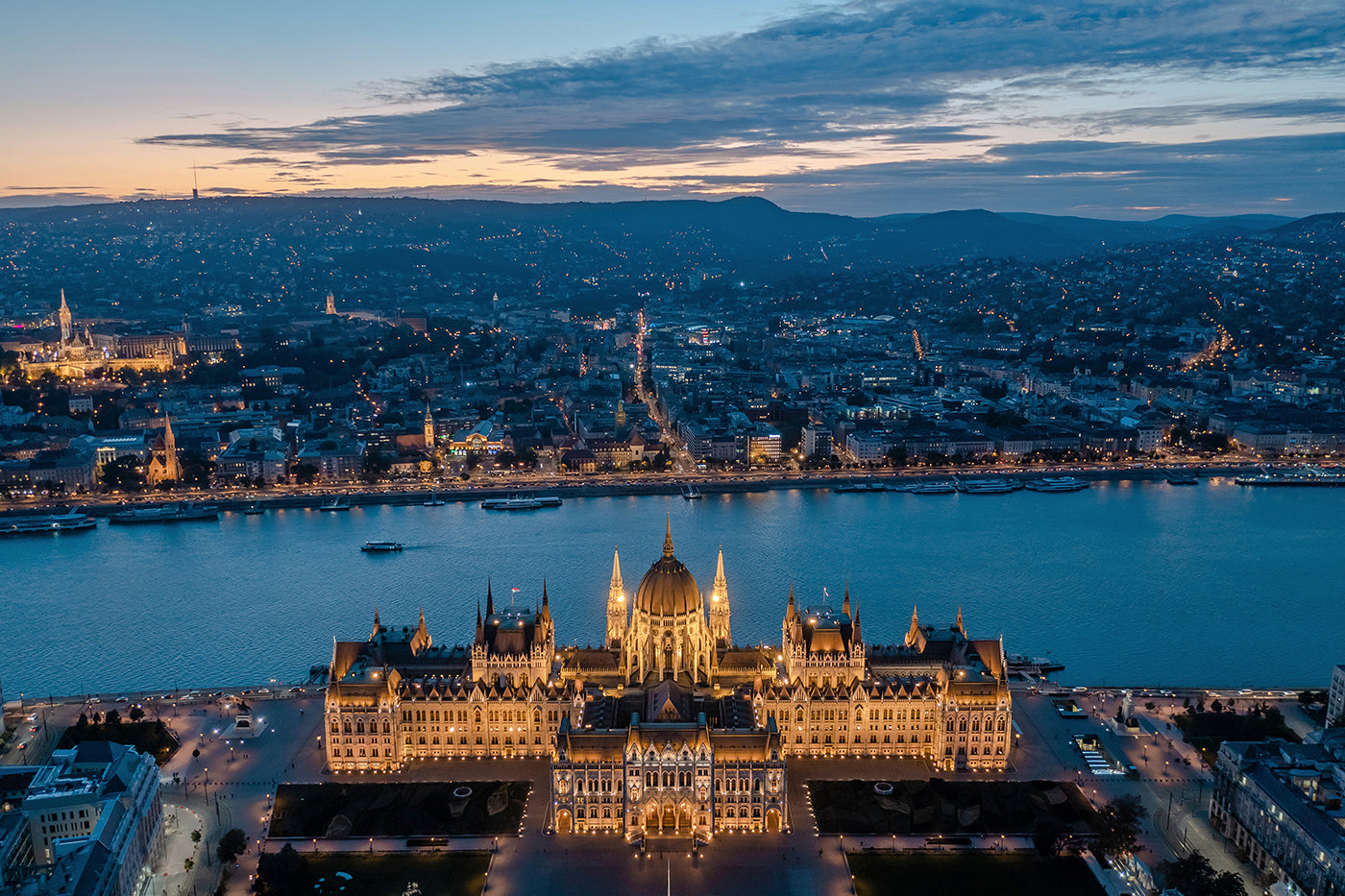 Parliament at night from above #6495