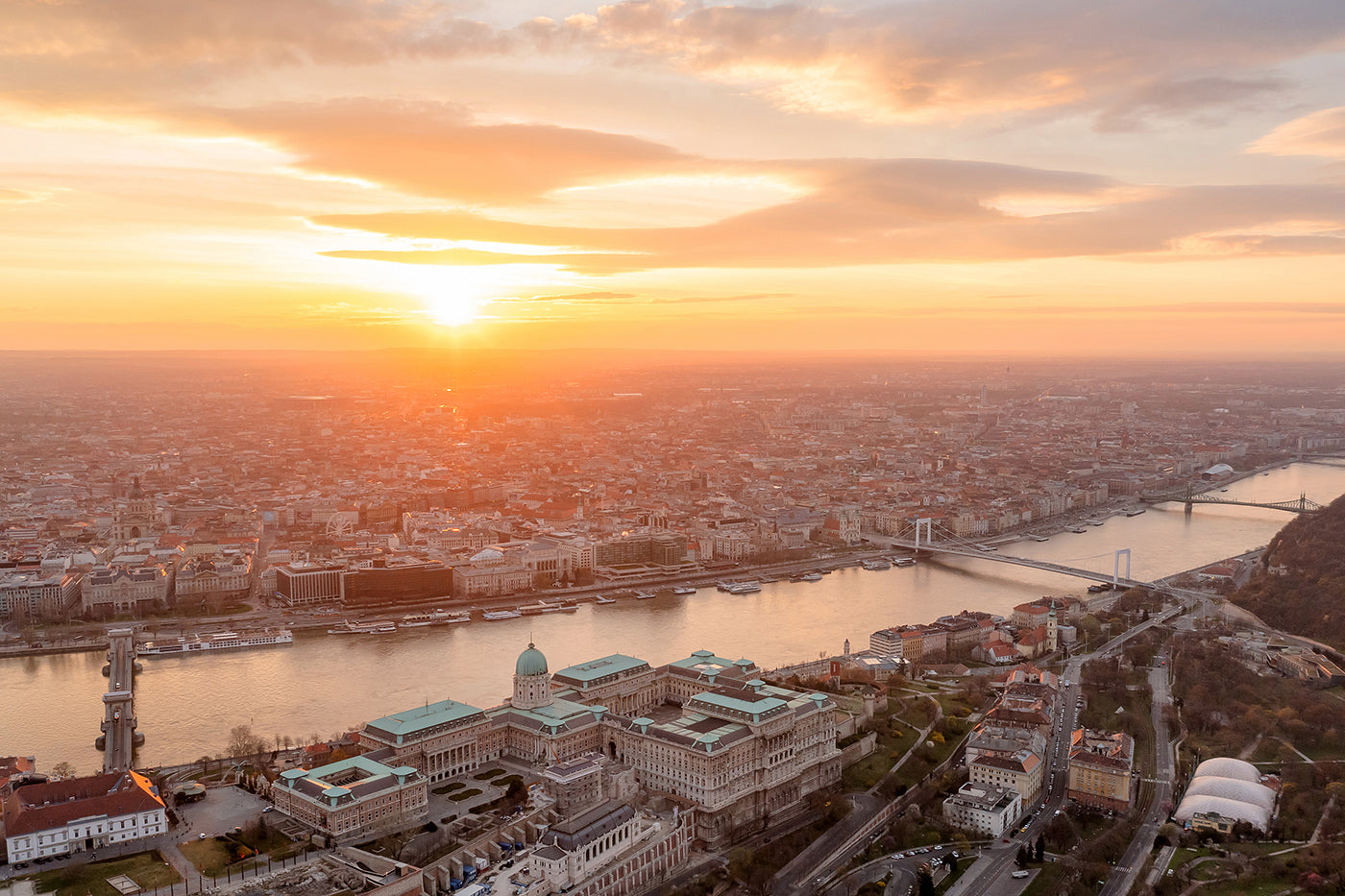 Budapest at sunrise #6521