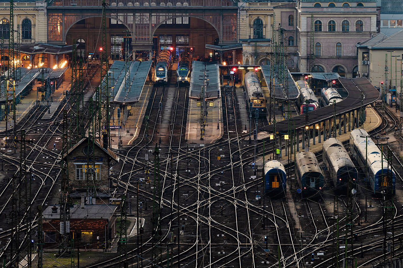 Railway tracks of Keleti Railway Station #7146