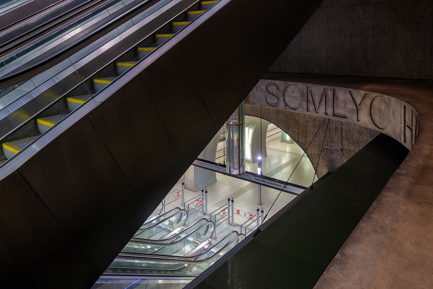 M4 metro - Rákóczi square #7556