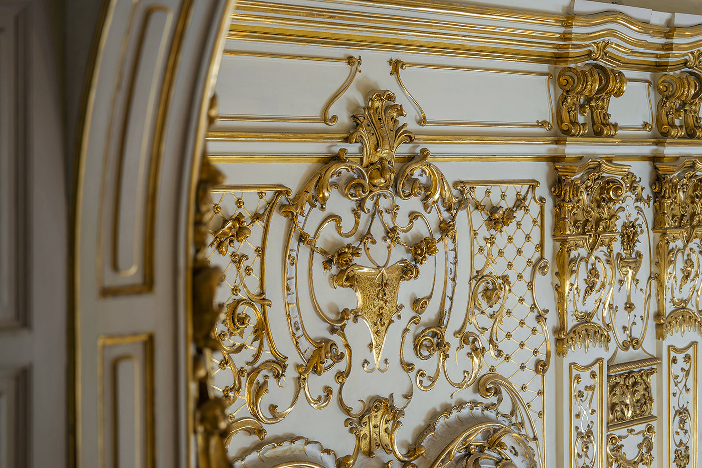 Metropolitan Szabó Ervin Library - Detail of the Great Ballroom #7612