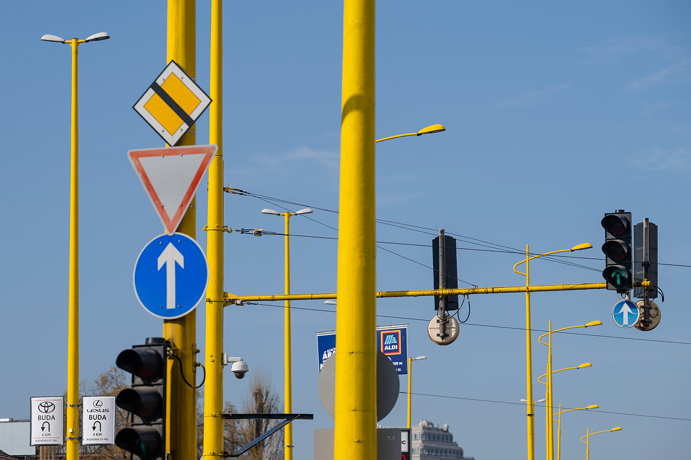 BAH junction lampposts #8135