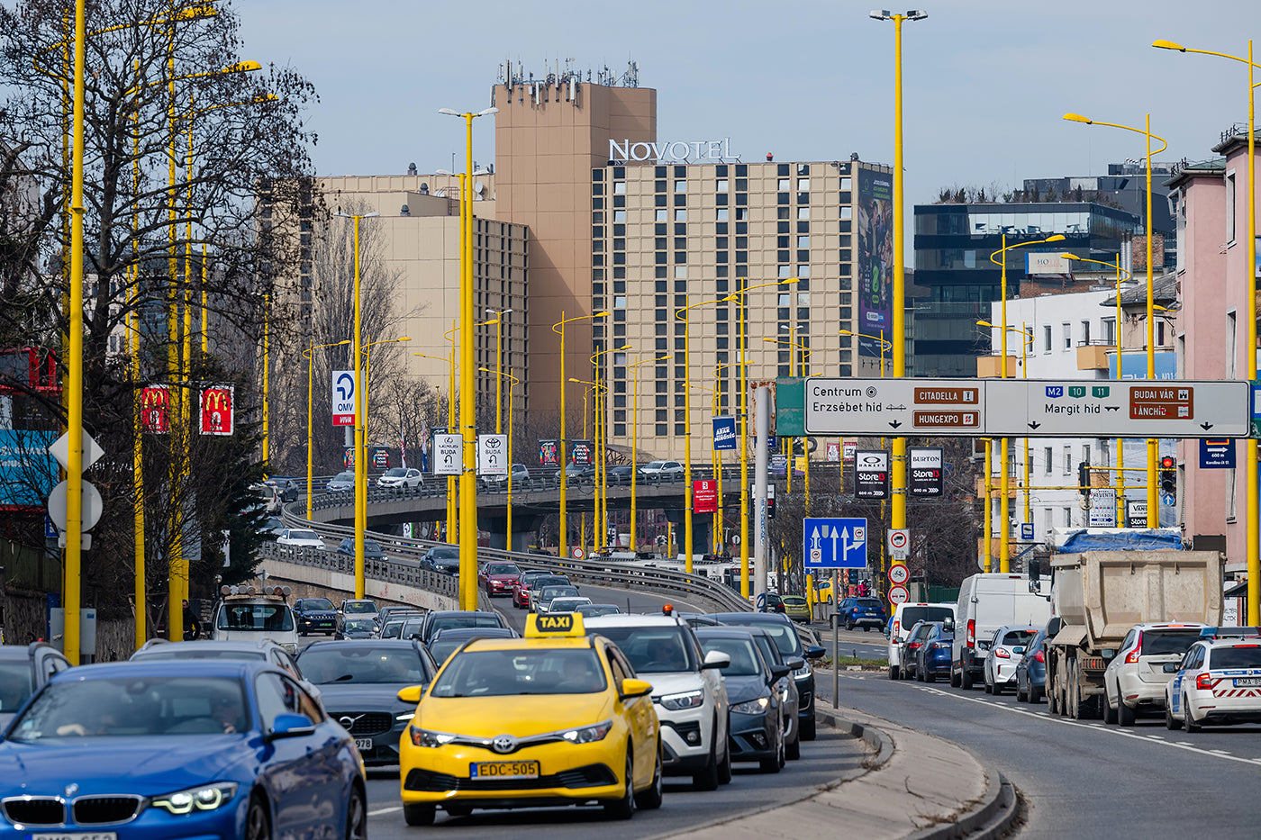 BAH junction from Budaörsi Road #8140