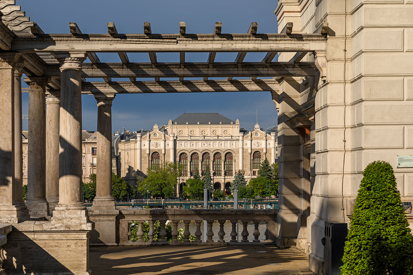 Pesti Vigadó a Várkert Bazárból #8170