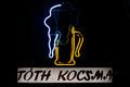 Tóth Kocsma neonreklámja a Falk Miksa utcában #8421