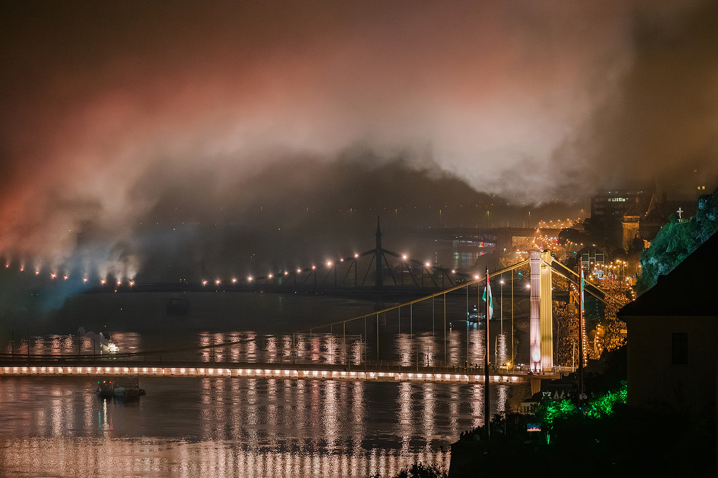 Augusztus 20-i tűzijáték a Hilton Budapest teraszáról #8524