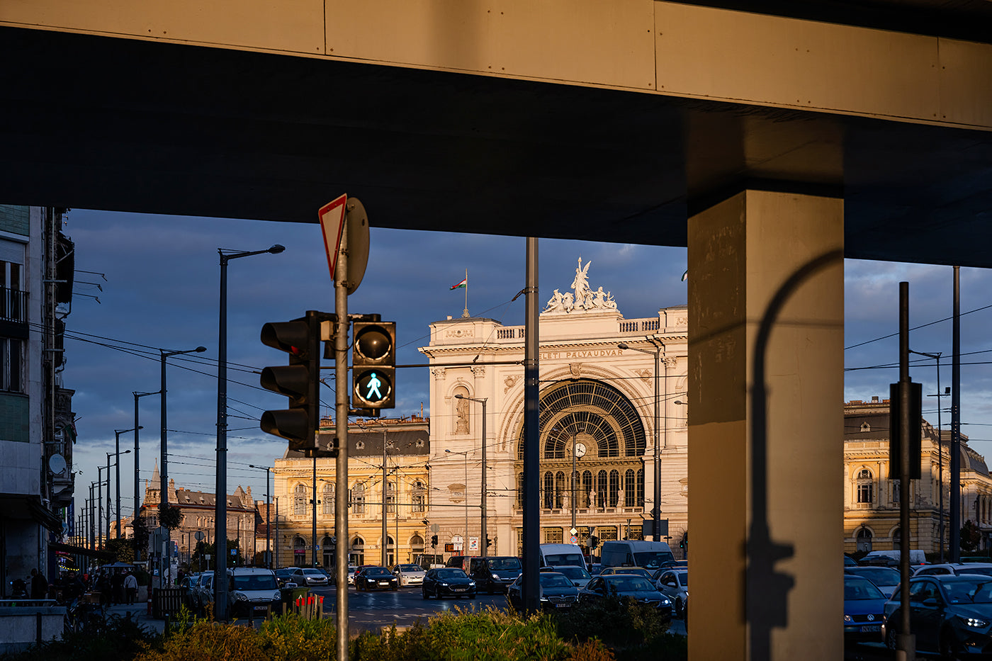 Keleti Railway Station from the overpass #8540