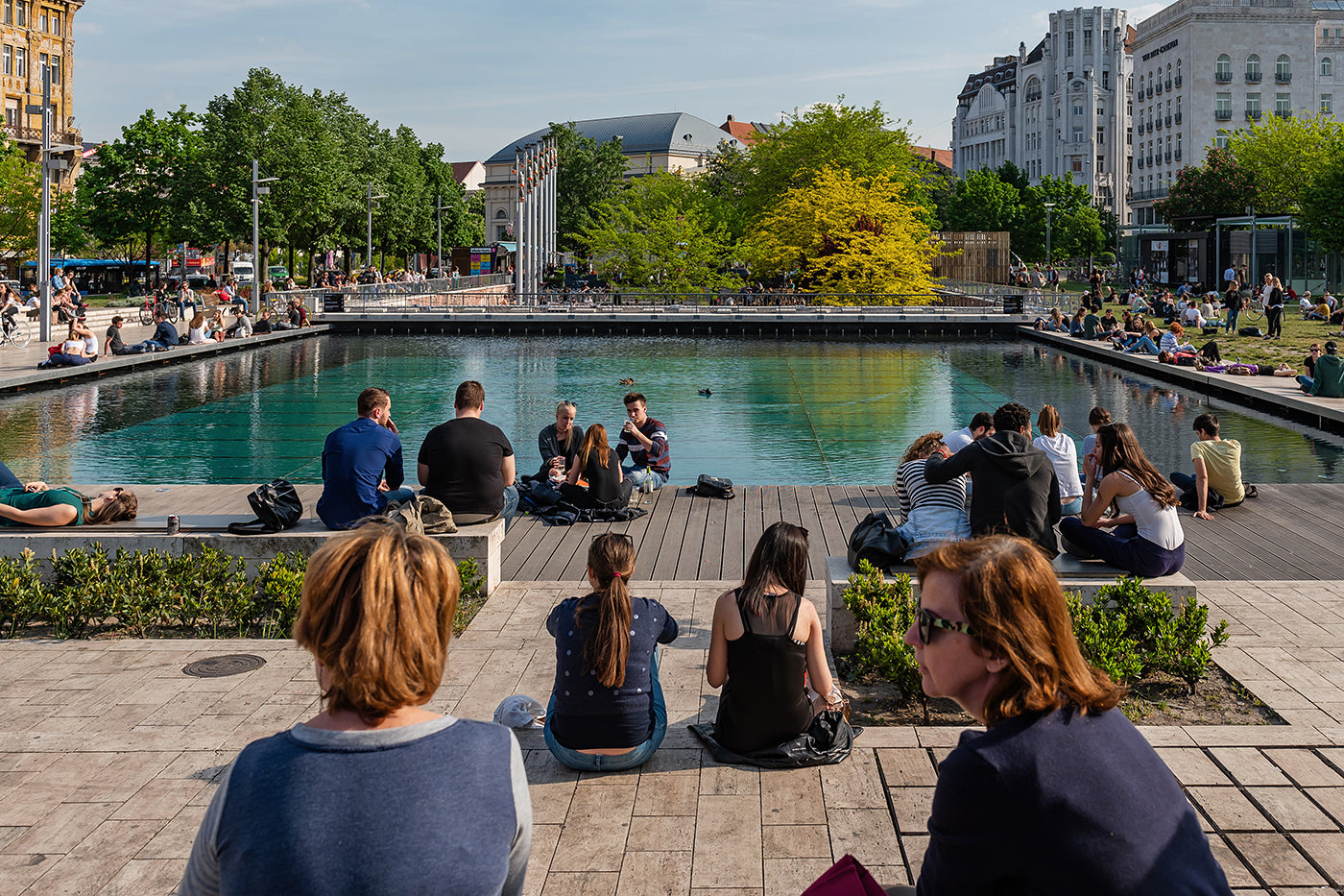 Life picture on Erzsébet Square #8711