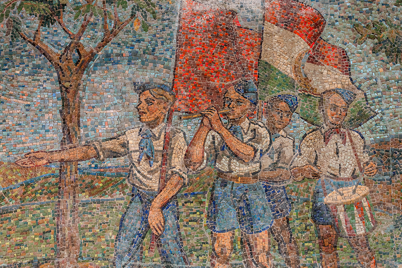 Mosaic painting at the Széchenyi-hegy stop of the Children's Railway #8990