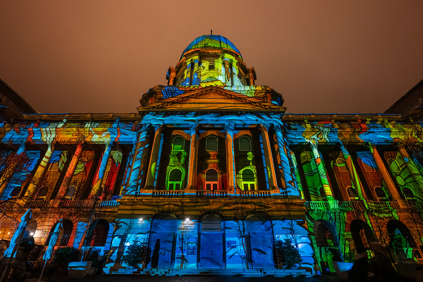 Christmas light painting on the facade of Buda Castle #9187