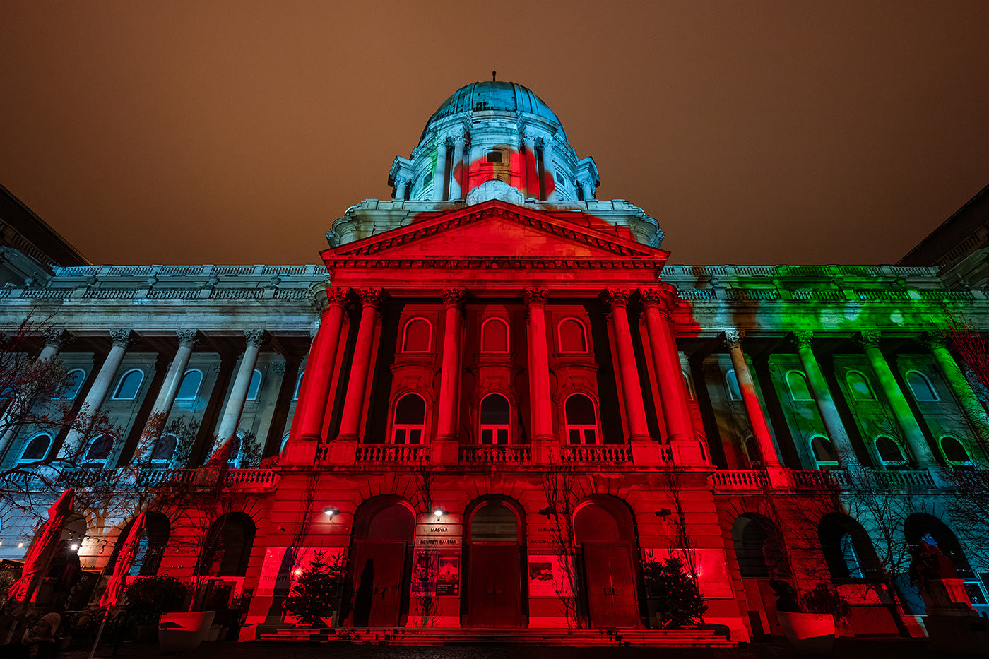 Christmas light painting on the facade of Buda Castle #9201