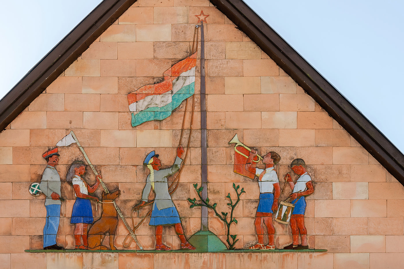 Wall decoration at the Csillebérc stop of the Children's Railway #9203