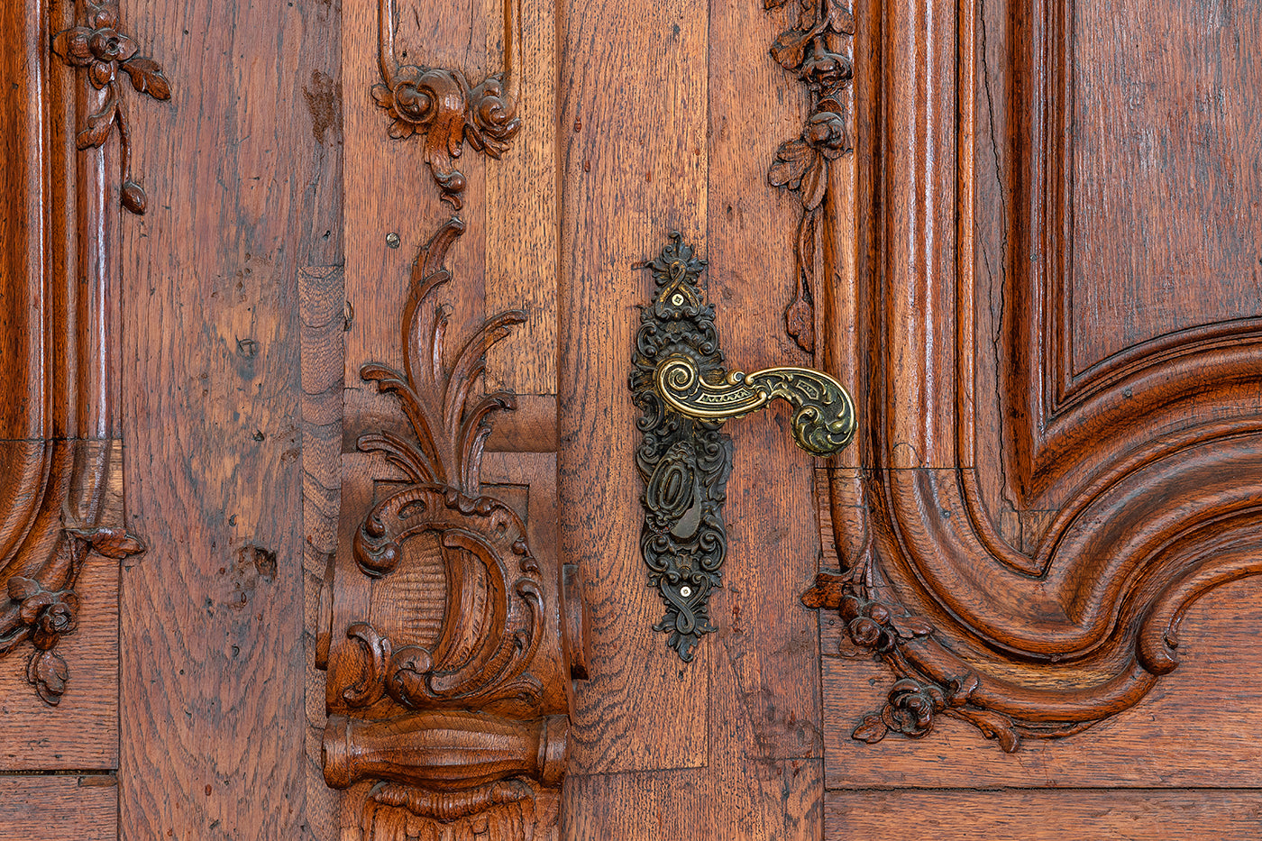 Doorknob of the Pauline Library at the Central Institute for Priestly Training #9251